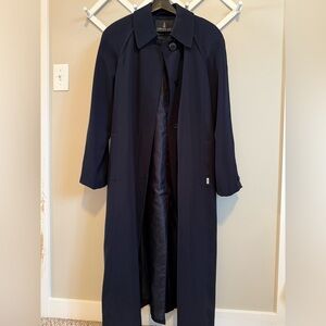 LONDON FOG Navy Blue Trench Coat | Women’s 12 (Petite)